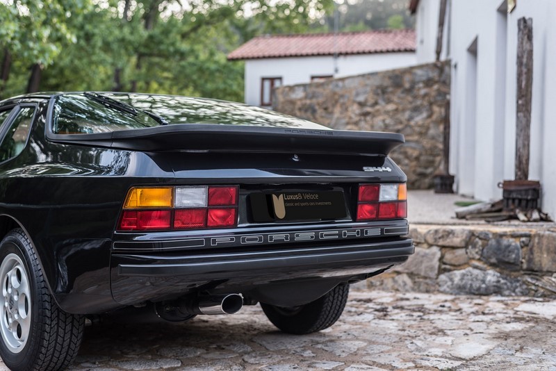 1988 Porsche 944 2.5 4700Kms!